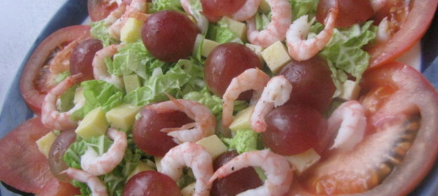 морской коктейль с луком пореем