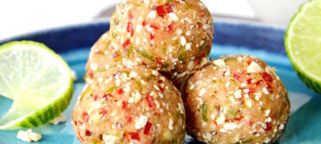 Энергетические ореховые шарики с лаймом