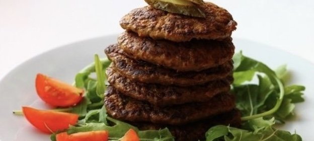 Печеночные оладьи с чесноком