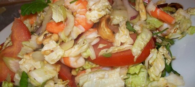 Салат колслоу во вьетнамском стиле