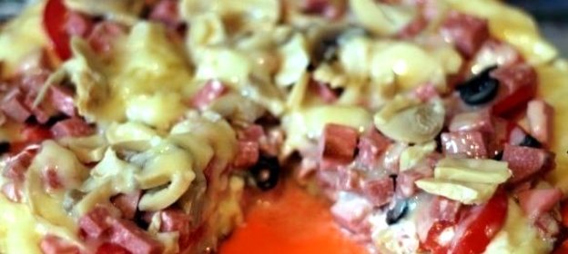 Быстрая пицца на сковороде