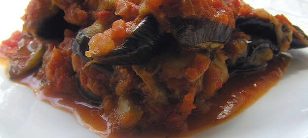 Запеканка из баклажанов под итальянским соусом