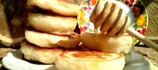 Оладьи на молоке с дрожжами