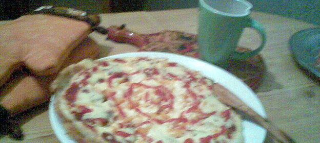 Крутой колбас+тертый сыр=картофельная пицца