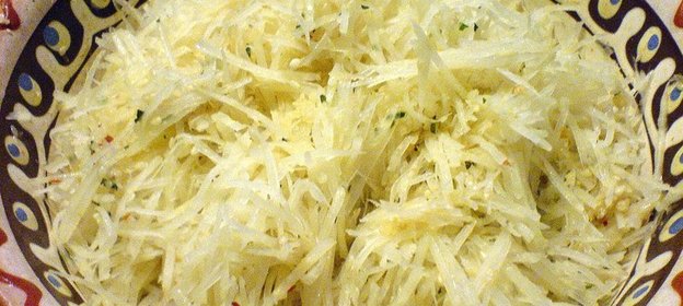 Салат из кольраби на ужин