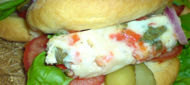 Parker House buns/Булочки с почти горячей собакой!(ФМ Да! Да! Мой любимый Хот-дог!)