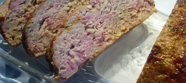 Мясной батон с дайконом и ветчиной