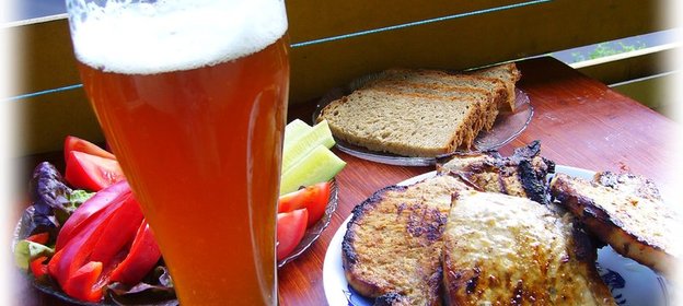 Отбивная на кости Пикник на балконе