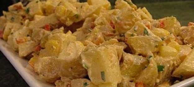 Салат с жареным картофелем