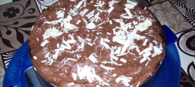 Малиново-шоколадный торт