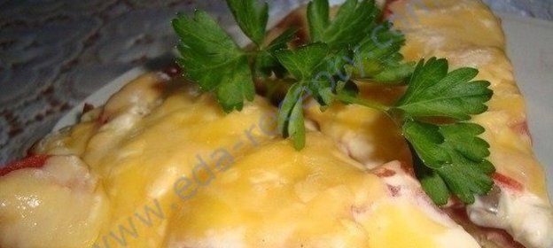 Ленивая пицца на сковороде на сметане и майонезе