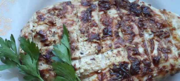 Куриные грудки в сметане