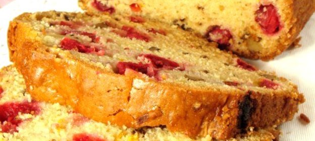 Имбирно-медовый хлеб с клюквой, цукатами, орехами и портвейном