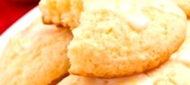 Печенье из рикотты с глазурью из лимончелло