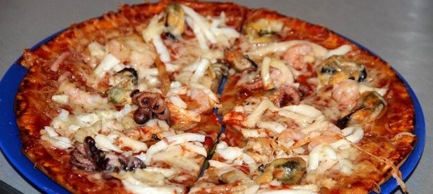 Пицца с морепродуктами быстро