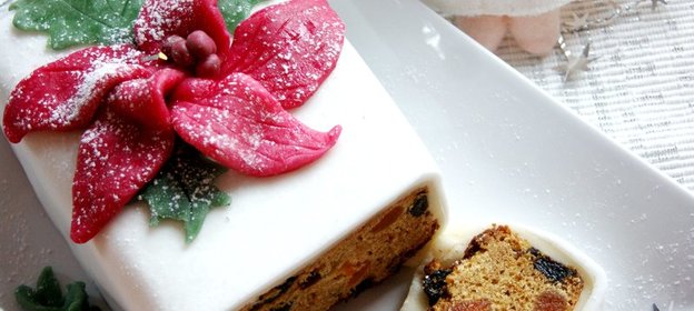 Рождественский кекс с марципаном