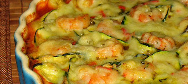 Запеканка из цуккини и креветок