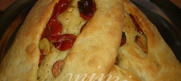 хлеб с печеными томатами