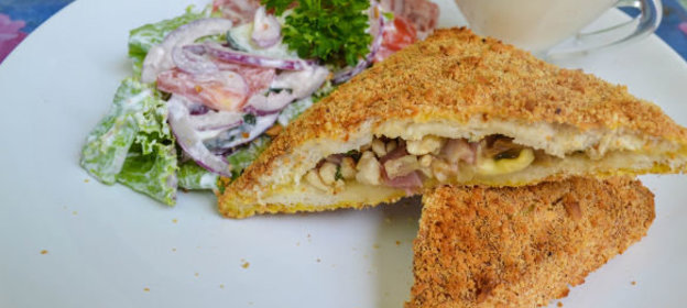 Закуска из хлеба «Харрис» с курицей и грибами