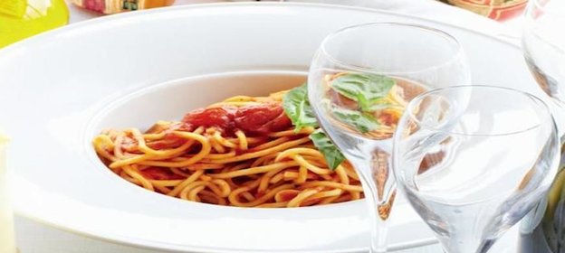 Спагетти Неаполитано