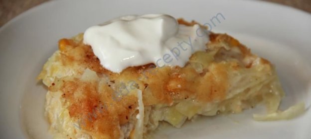 Запеканка из капусты с кукурузой и сыром