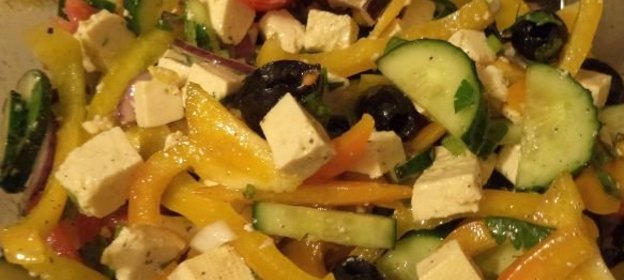 Салат из свежих шампиньонов