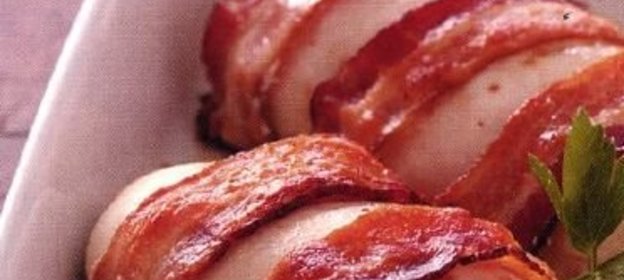 Пицца-рулет с кресс-салатом