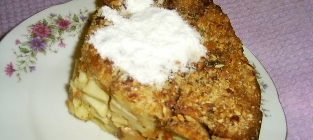 Запеканка из яблок и сухарей