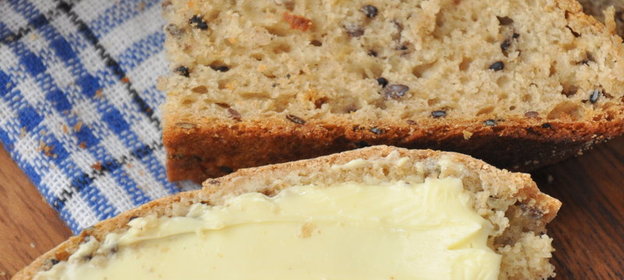 Пшенично-ржаной хлеб на простокваше