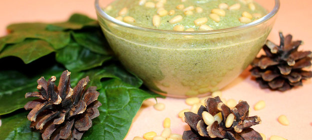 Шпинатный соус. Добавит вкуса многим блюдам. Видео