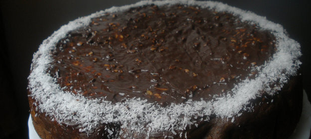 Двухслойный шоколадно-творожный торт