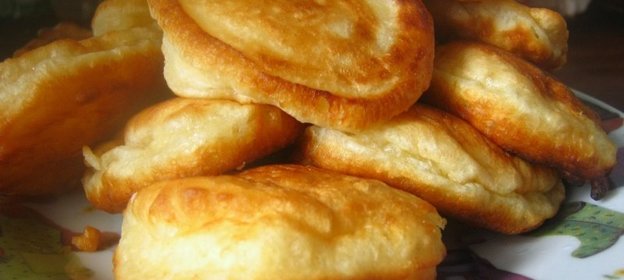 Пышные оладьи на кефире и минеральной воде