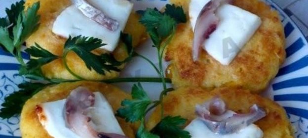 Кукурузные оладьи с сыром Моцарелла