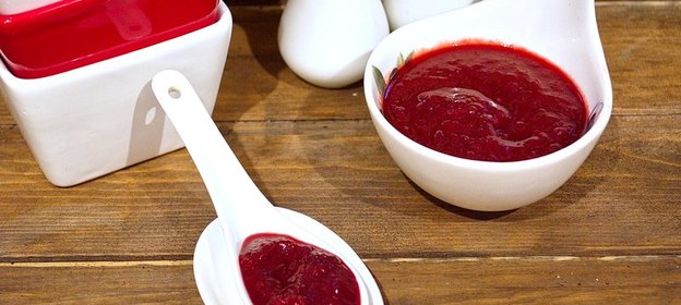 Соус ткемали с хмели-сунели