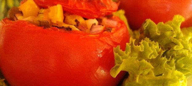 Помидоры фаршированные Средиземноморские (дуэль)