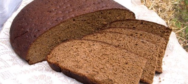 Темный ржано-пшеничный хлеб