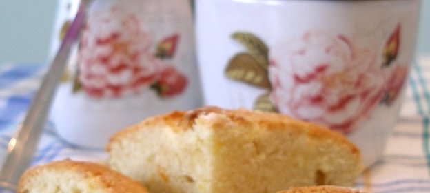 Кекс творожный с цедрой