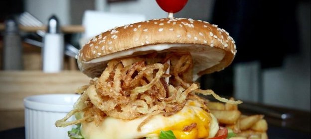 Сырный бургер