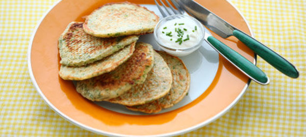 Оладьи с овсянкой и зеленым луком