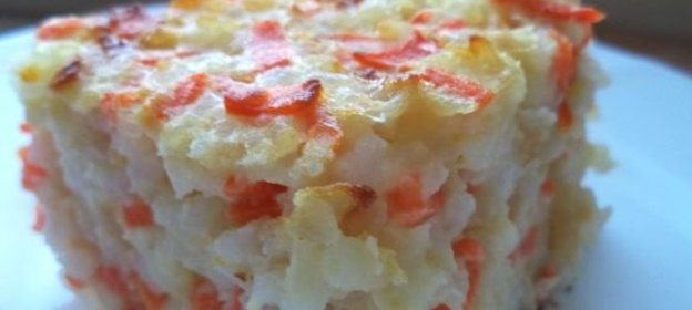 Запеканка из моркови, яблок и риса