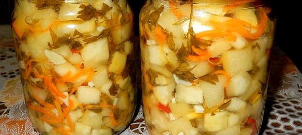 Острый салат из кабачков на зиму