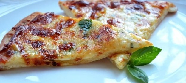 Сырная пицца