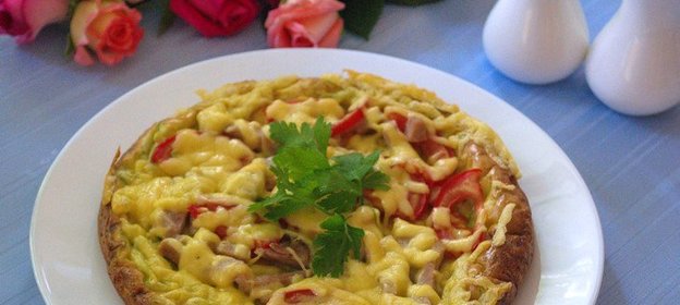 Кабачковая пицца с беконом