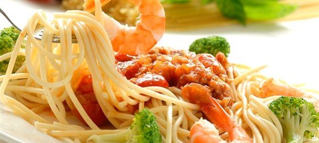 Лапша с морепродуктами и шафраном