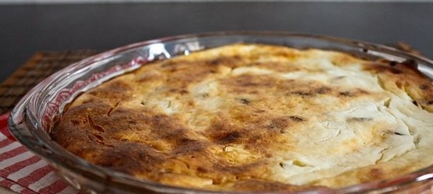 Творожная запеканка с изюмом