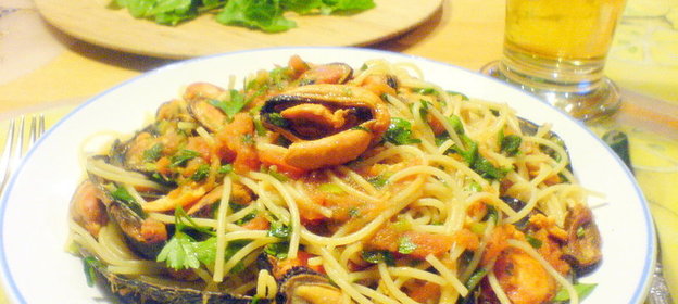 Спагетти с мидиями в (черно)морскОй воде. Позитивный рассказ с рецептом