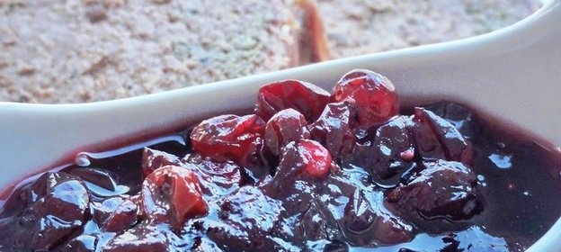 Клюквенно-имбирный соус