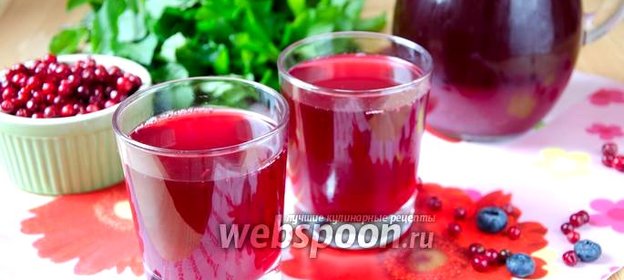 Морс из брусники и голубики