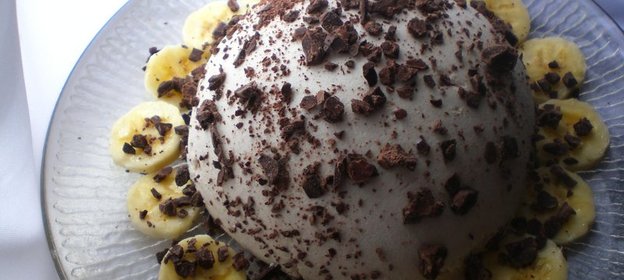 Десерт творожно-йогуртовый с бананом