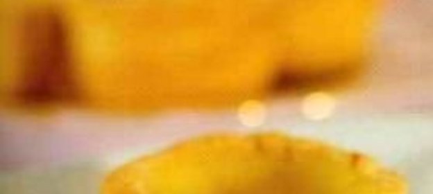 Запеканка из творога с лапшой и коринкой